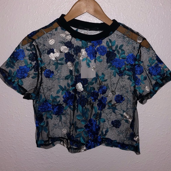 Zaful Tops - Zaful Blue Rose Crop Top